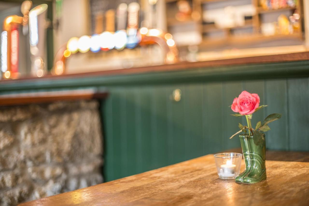 The Prince Of Waterloo - Boutique Guest Rooms Уинфорд Экстерьер фото