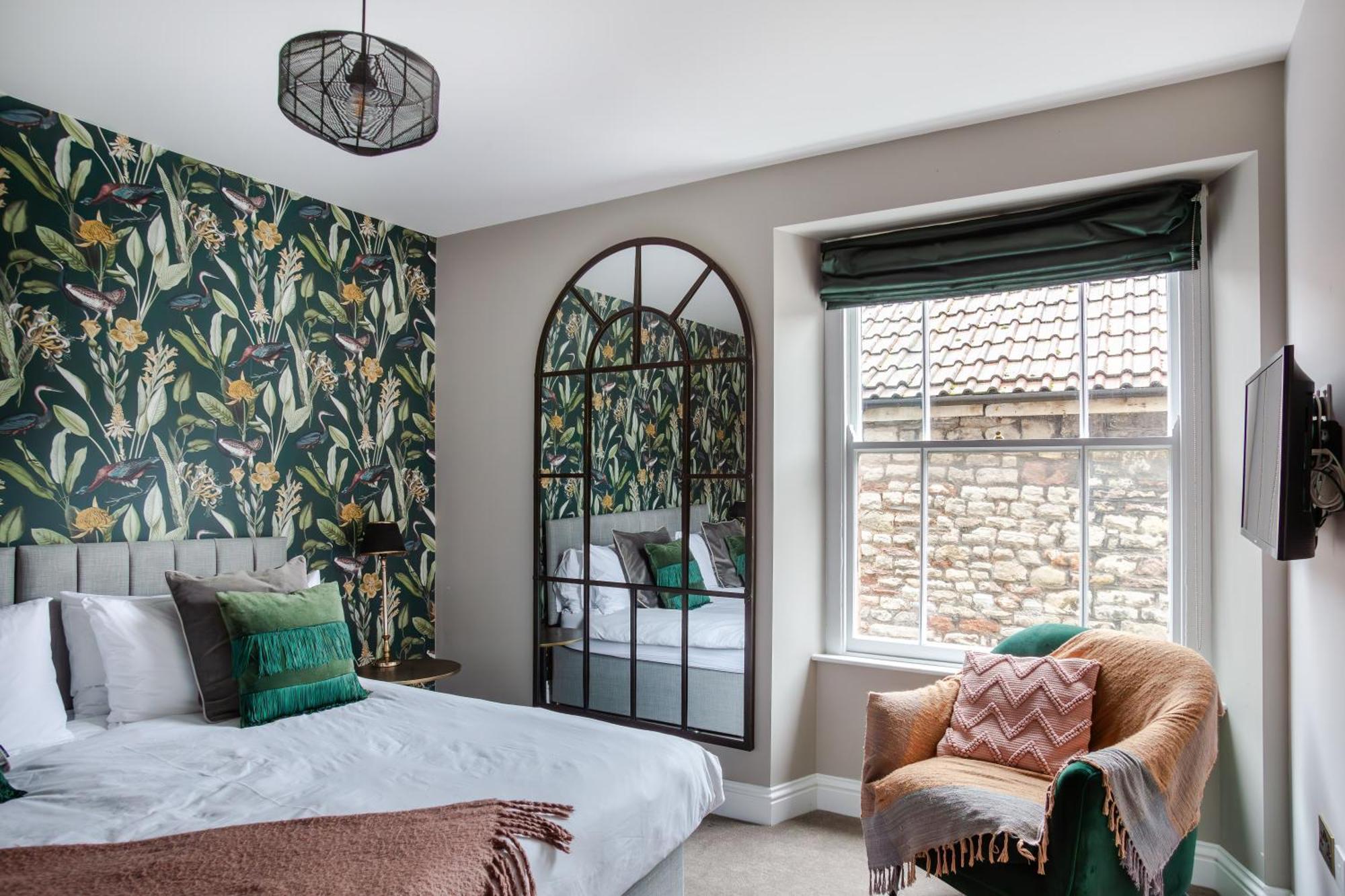 The Prince Of Waterloo - Boutique Guest Rooms Уинфорд Экстерьер фото